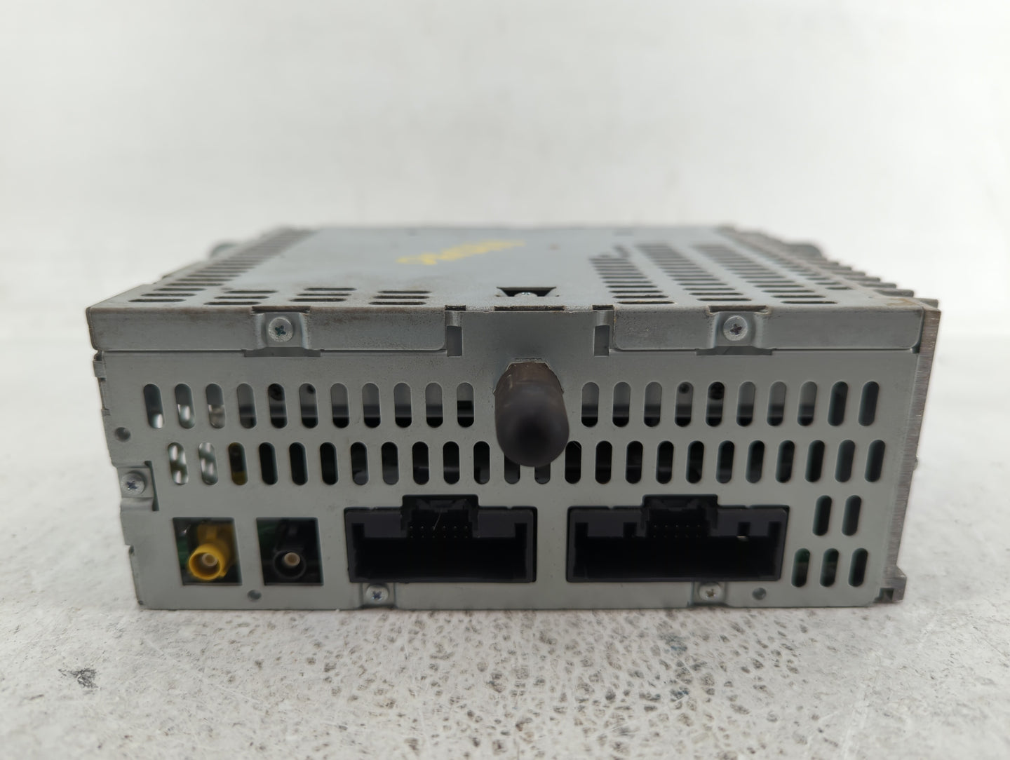 2011-2011 Ford Explorer Am Fm Cd Player Radio Receiver - Oemusedautoparts1.com