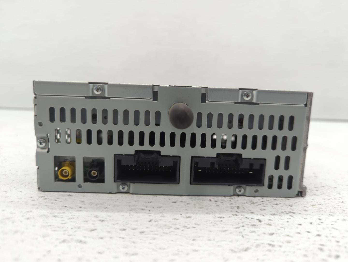 2011 Ford Explorer Radio AM FM Cd Player Receiver Replacement P/N:BB5T-19C107-CN BB5T-19C107-CM, BB5T-19C107-CP Fits OEM Use