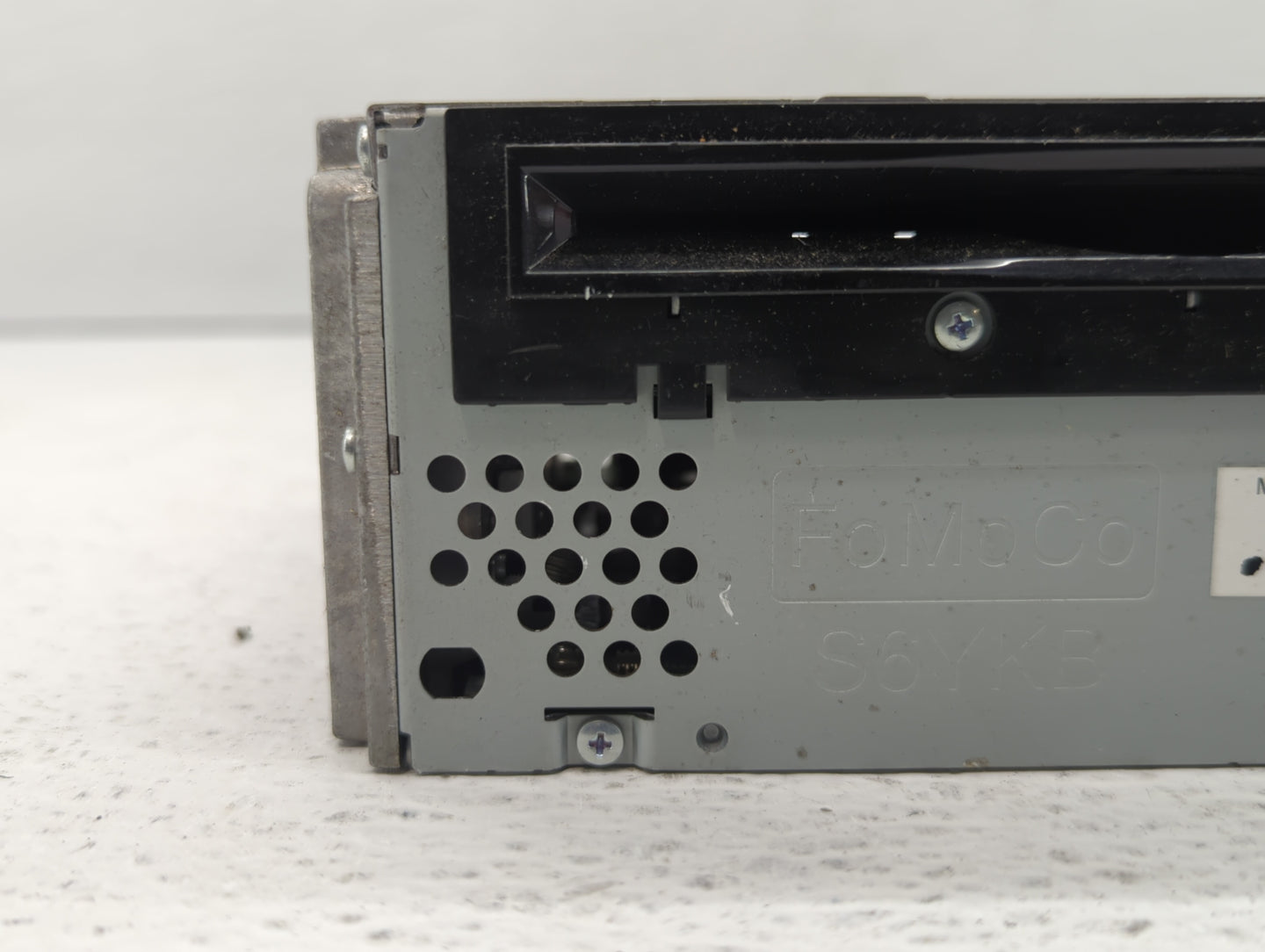 2011 Ford Explorer Radio AM FM Cd Player Receiver Replacement P/N:BB5T-19C107-BN BB5T-19C107-BR Fits OEM Used Auto Parts - O