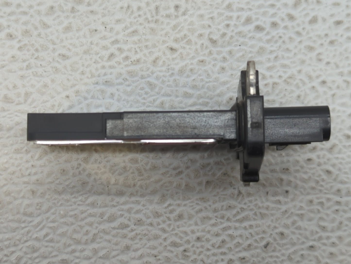 2004-2012 Ford Explorer Mass Air Flow Meter Maf - Oemusedautoparts1.com