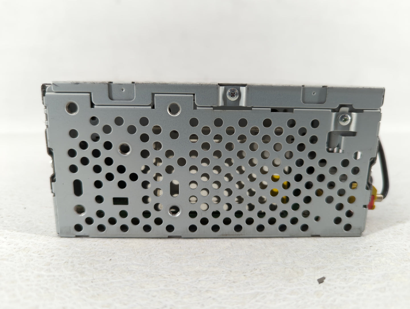 2011-2011 Ford Explorer Am Fm Cd Player Radio Receiver - Oemusedautoparts1.com