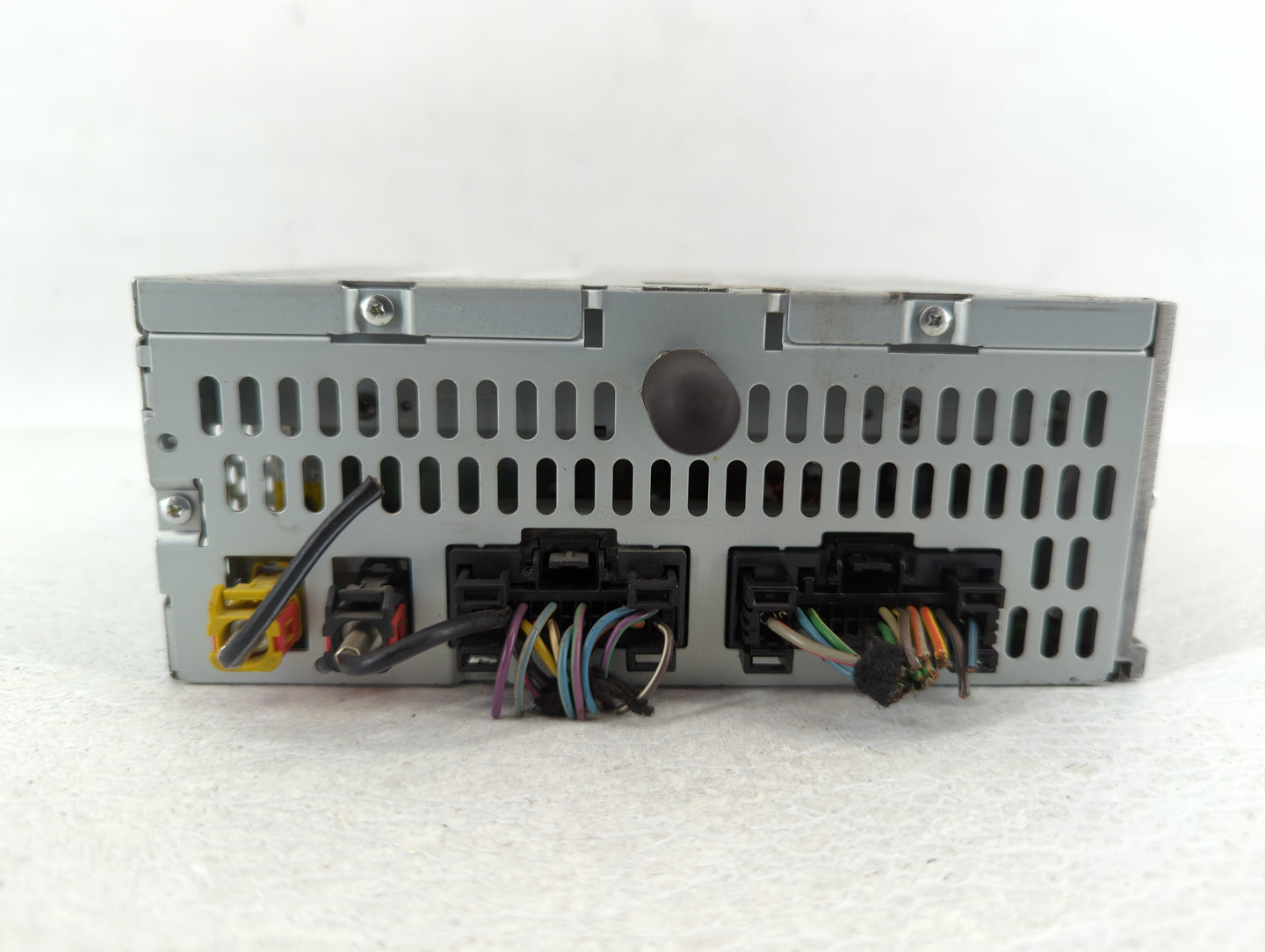 2011-2011 Ford Explorer Am Fm Cd Player Radio Receiver - Oemusedautoparts1.com
