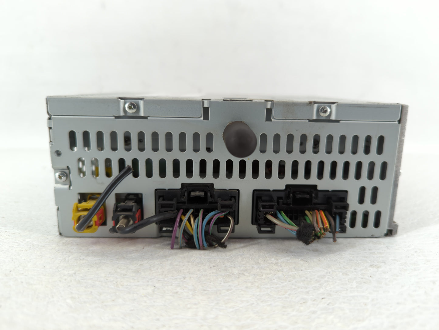 2011-2011 Ford Explorer Am Fm Cd Player Radio Receiver - Oemusedautoparts1.com
