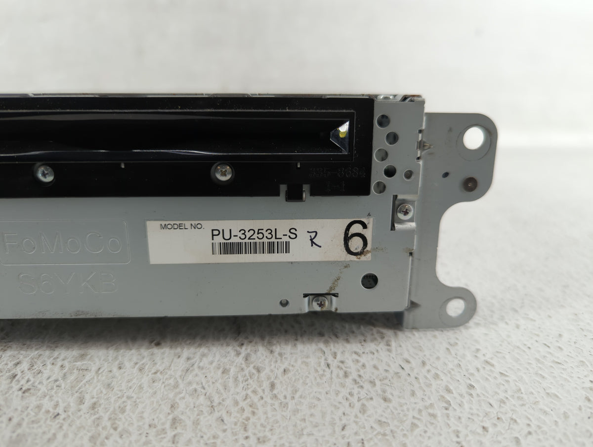 2011-2011 Ford Explorer Am Fm Cd Player Radio Receiver 522660 - Oemusedautoparts1.com