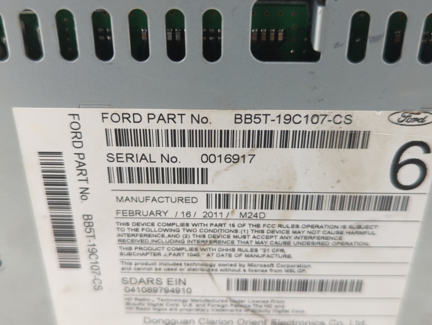 2011-2011 Ford Explorer Am Fm Cd Player Radio Receiver - Oemusedautoparts1.com