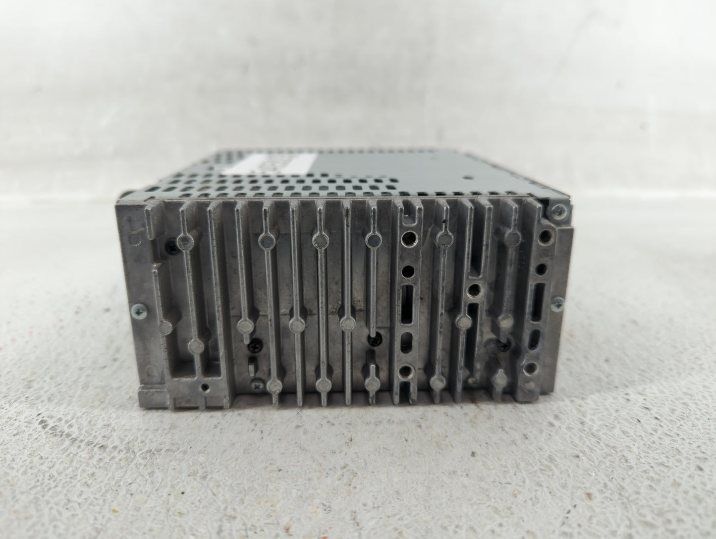2011-2011 Ford Explorer Am Fm Cd Player Radio Receiver - Oemusedautoparts1.com
