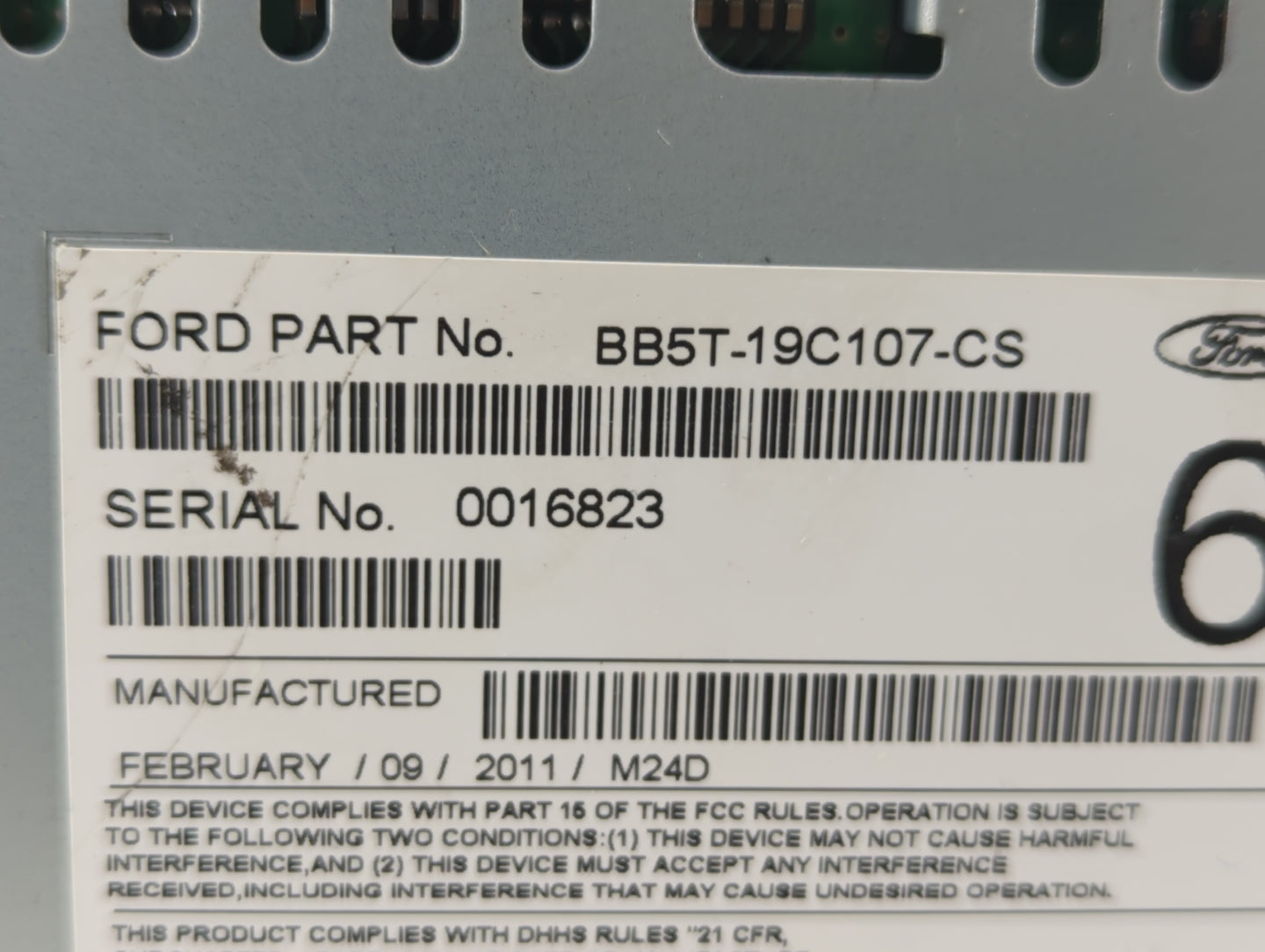 2011-2011 Ford Explorer Am Fm Cd Player Radio Receiver - Oemusedautoparts1.com