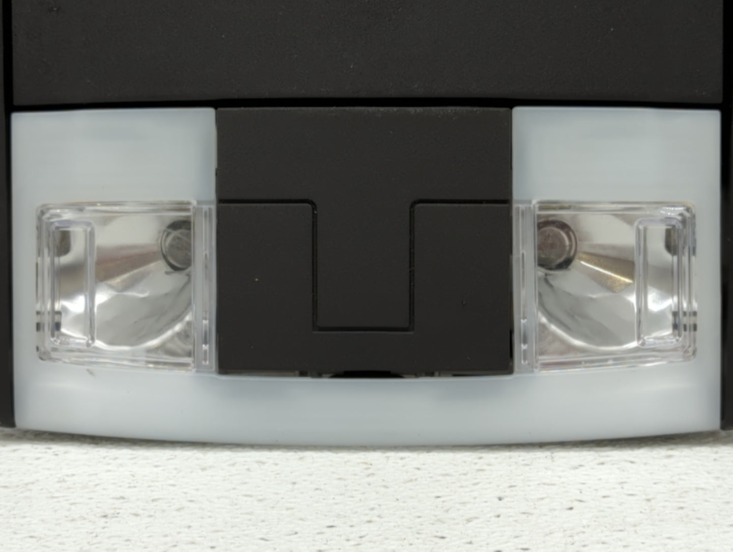 2011-2015 Ford Explorer Center Floor Console P/N:AT43 78519A56 BA Fits Fits 2011 2012 2013 2014 2015 2016 2017 2018 2019 OEM