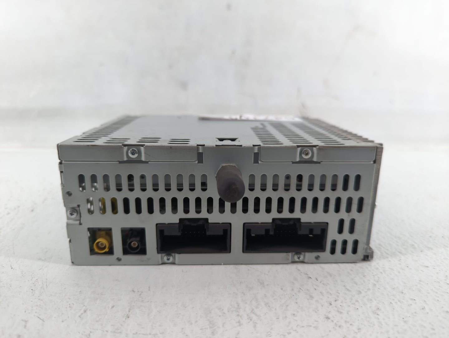 2011 Ford Explorer Radio AM FM Cd Player Receiver Replacement P/N:BB5T-19C107-CS Fits OEM Used Auto Parts - Oemusedautoparts