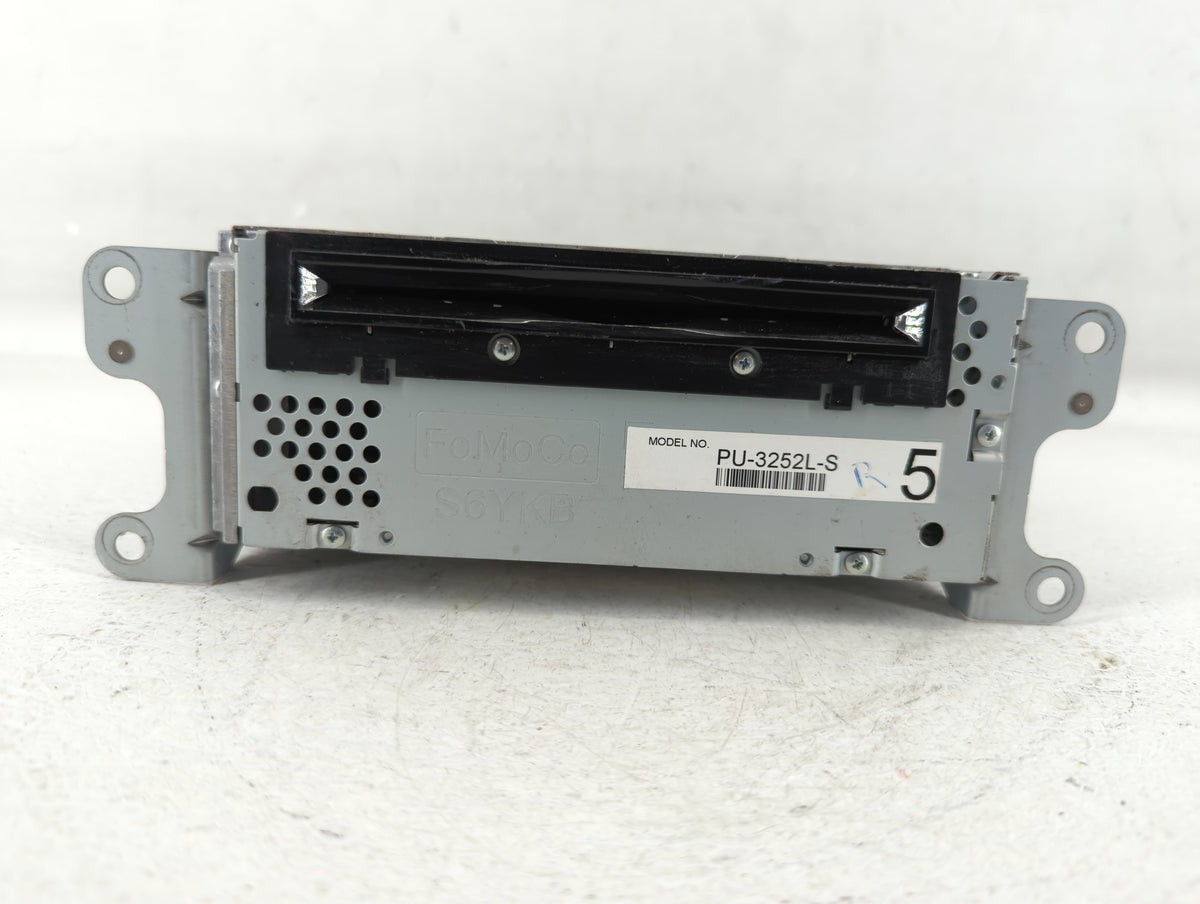 2011-2011 Ford Explorer Am Fm Cd Player Radio Receiver 549559 - Oemusedautoparts1.com