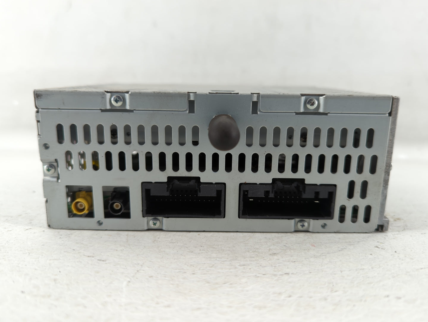 2011-2011 Ford Explorer Am Fm Cd Player Radio Receiver - Oemusedautoparts1.com