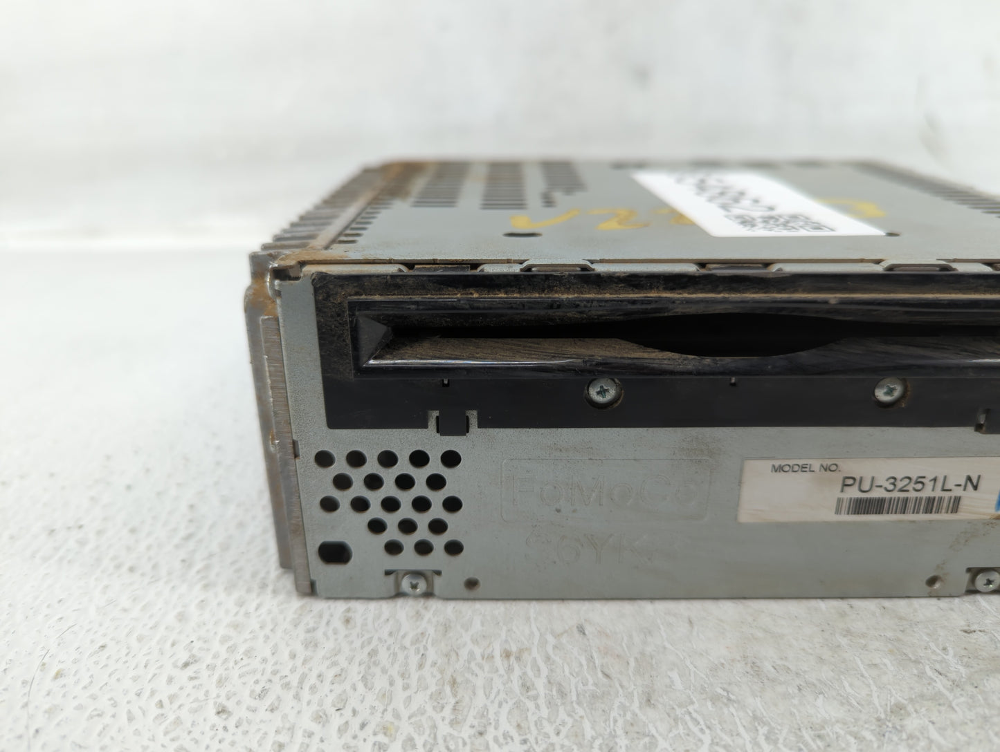 2011-2011 Ford Explorer Am Fm Cd Player Radio Receiver - Oemusedautoparts1.com