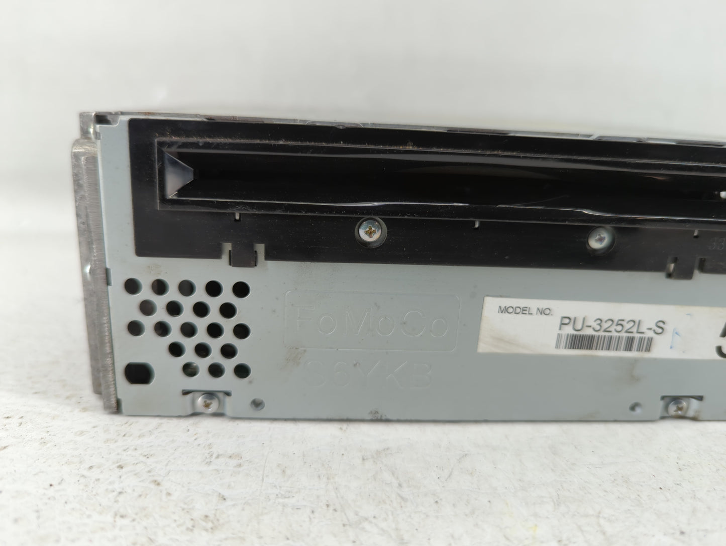 2011-2011 Ford Explorer Am Fm Cd Player Radio Receiver - Oemusedautoparts1.com