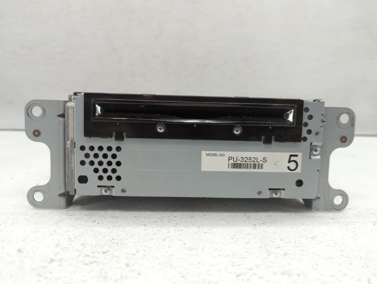2011-2011 Ford Explorer Am Fm Cd Player Radio Receiver - Oemusedautoparts1.com