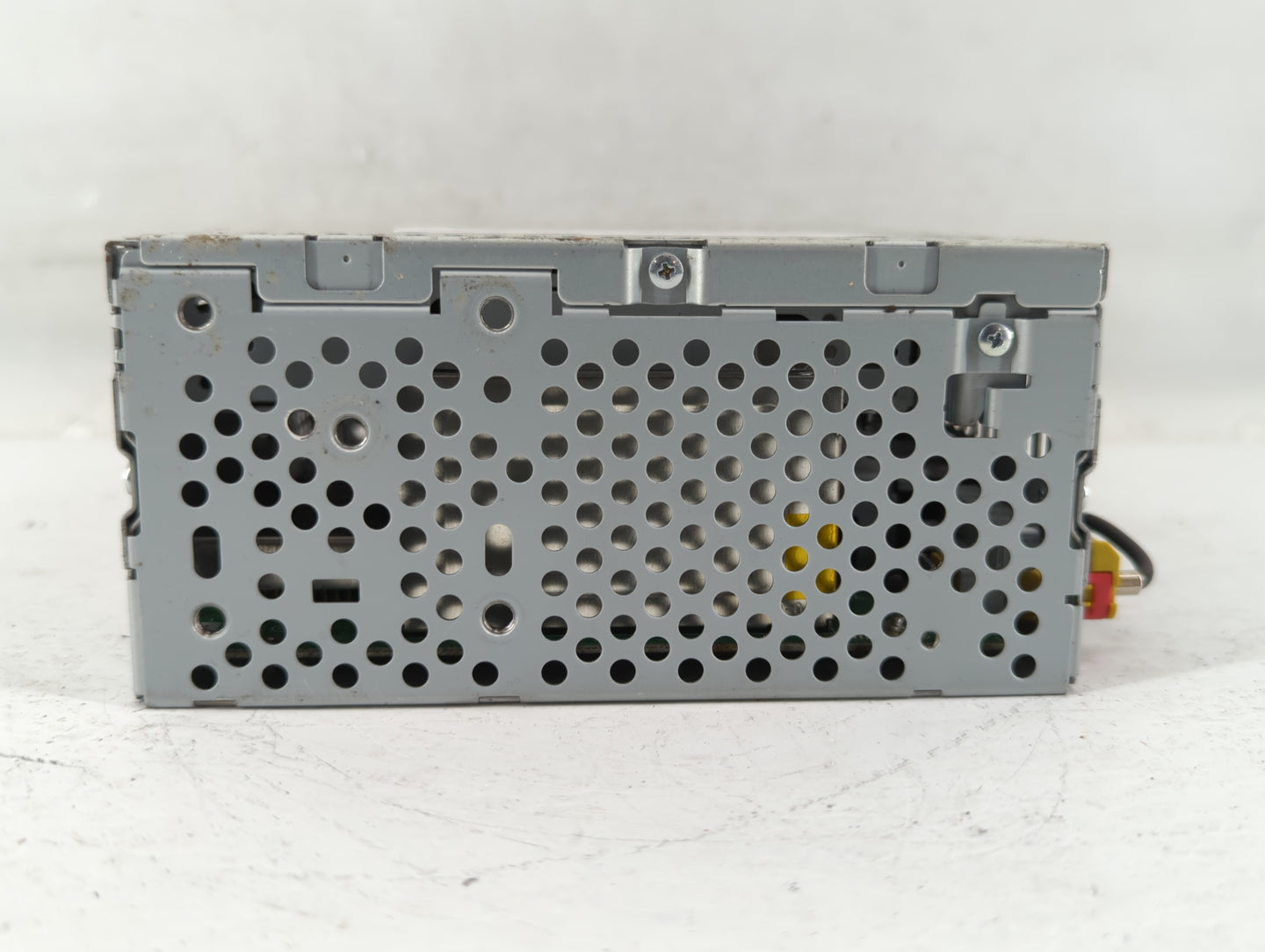 2011-2011 Ford Explorer Am Fm Cd Player Radio Receiver - Oemusedautoparts1.com