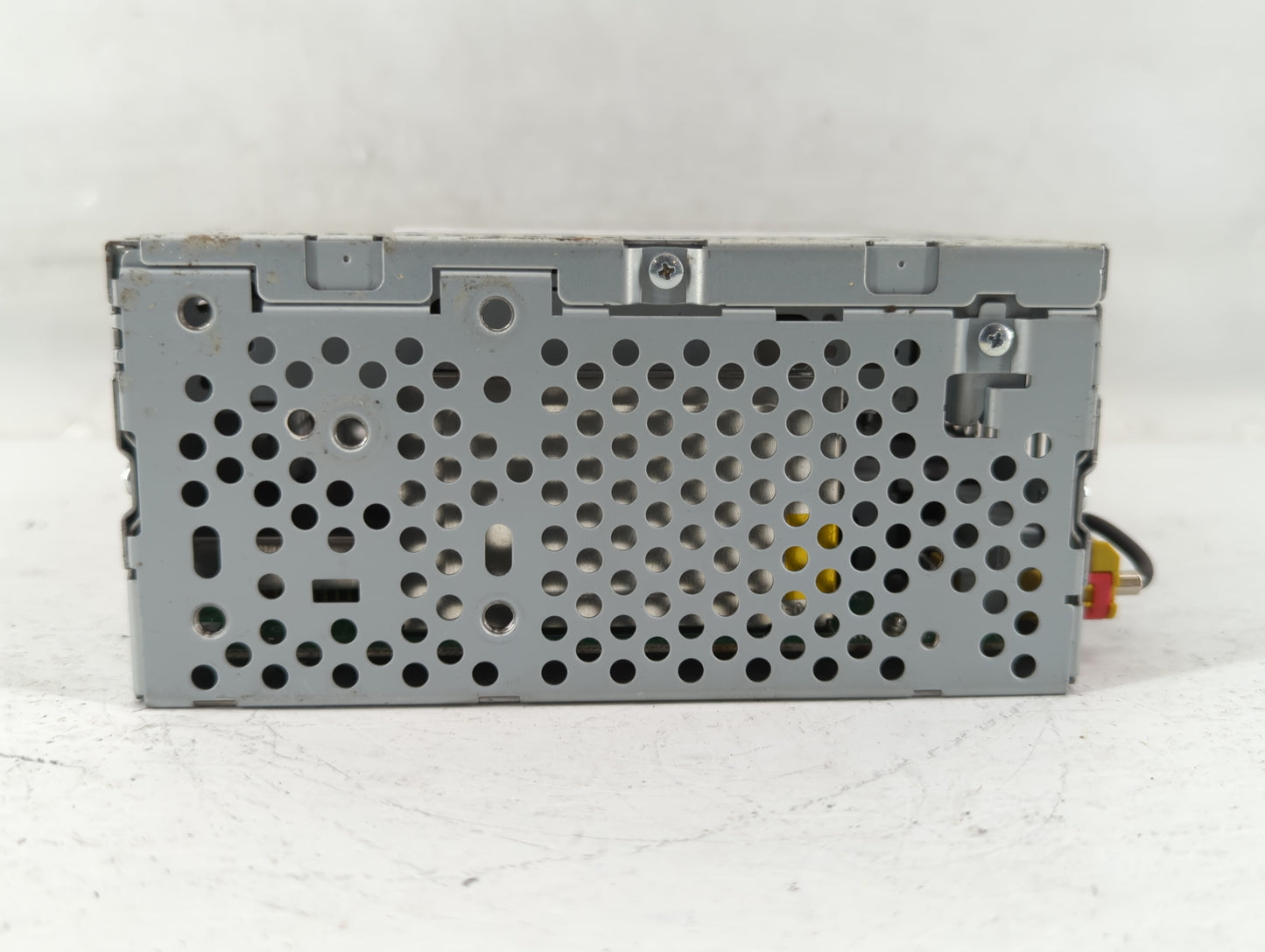 2011-2011 Ford Explorer Am Fm Cd Player Radio Receiver - Oemusedautoparts1.com