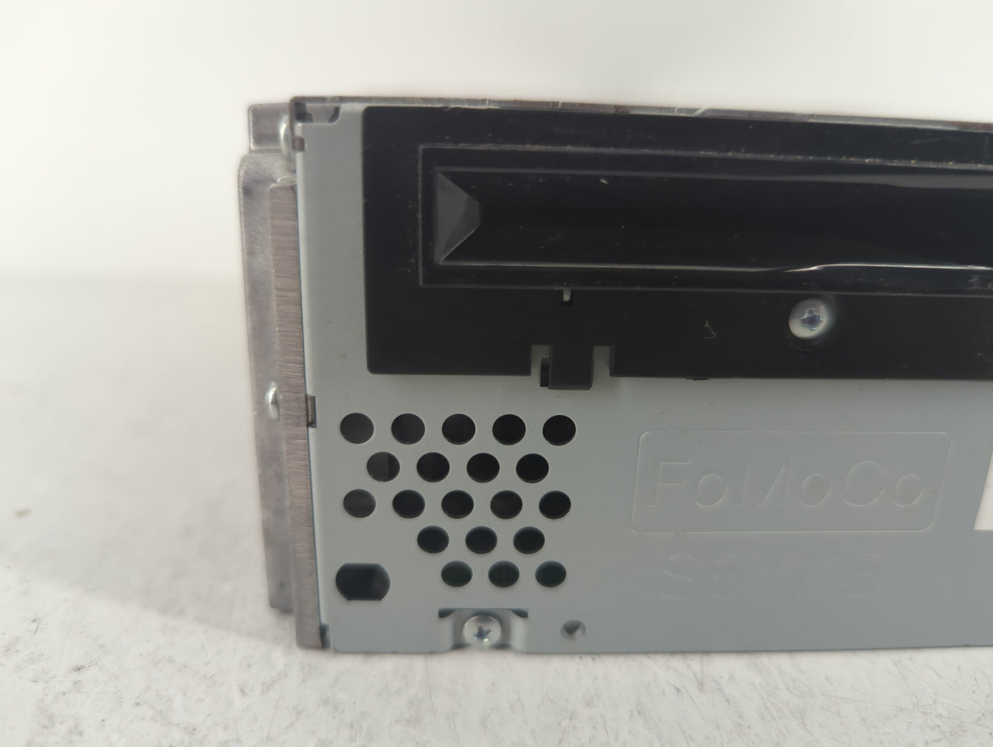 2011-2011 Ford Explorer Am Fm Cd Player Radio Receiver - Oemusedautoparts1.com