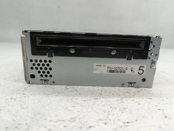 compare product 2011 Ford Explorer Am Fm Cd Player Radio Receiver 726245
