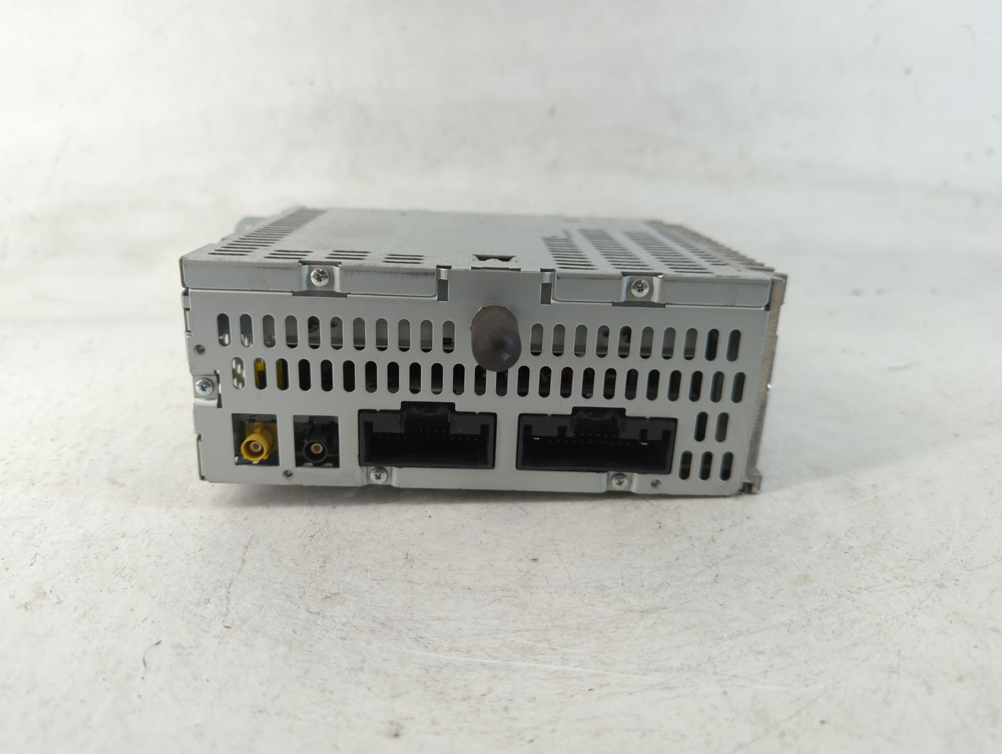 2011 Ford Explorer Radio AM FM Cd Player Receiver Replacement P/N:BB5T-19C107-BS Fits OEM Used Auto Parts - Oemusedautoparts