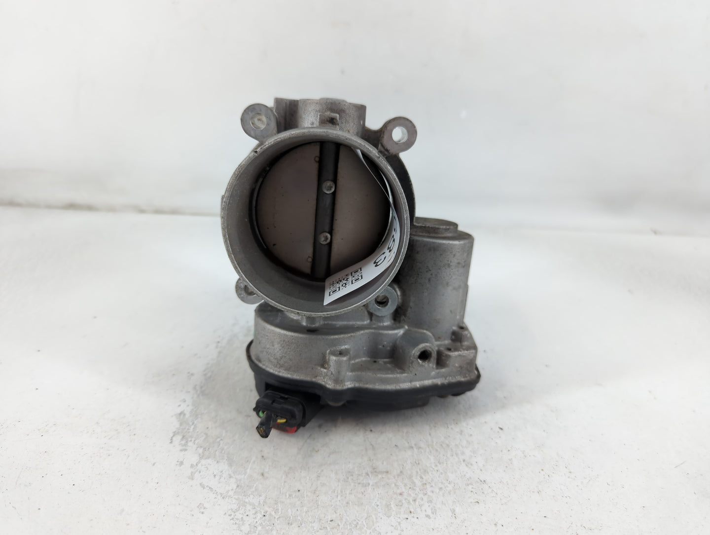 2011-2019 Ford Explorer Throttle Body P/N:J1030B-0130 Fits Fits 2011 2012 2013 2014 2015 2016 2017 2018 2019 OEM Used Auto P