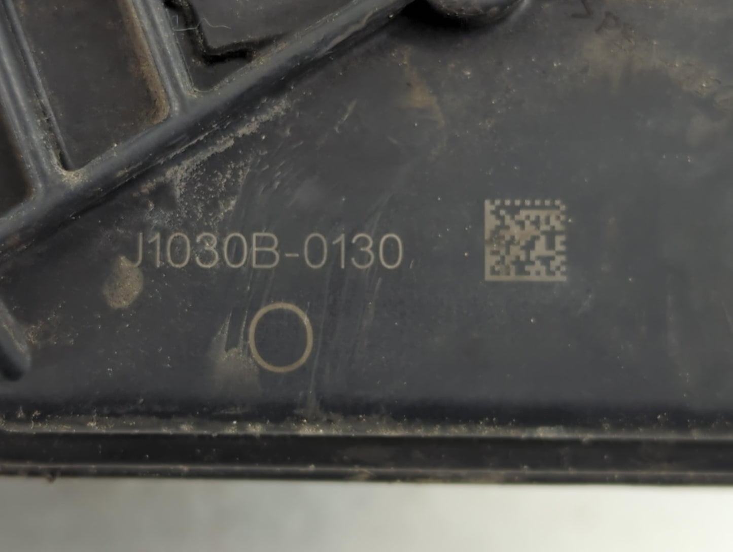 2011-2019 Ford Explorer Throttle Body P/N:J1030B-0130 Fits Fits 2011 2012 2013 2014 2015 2016 2017 2018 2019 OEM Used Auto P