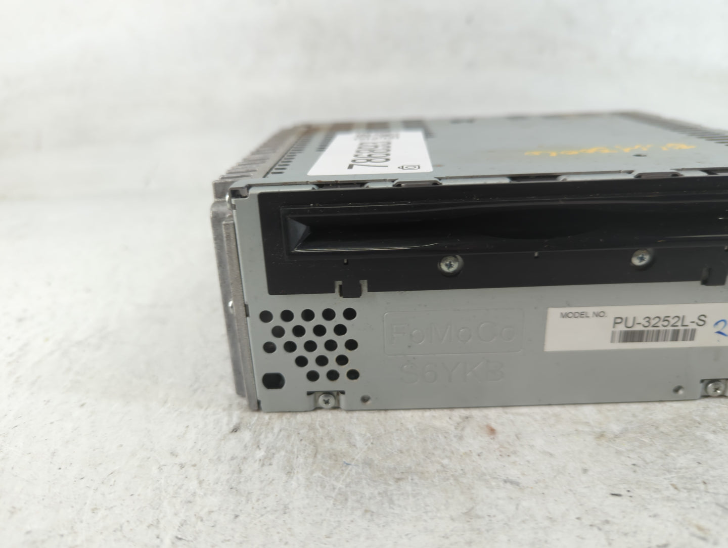 2011 Ford Explorer Radio AM FM Cd Player Receiver Replacement P/N:BB5T-19C107-BS Fits OEM Used Auto Parts - Oemusedautoparts