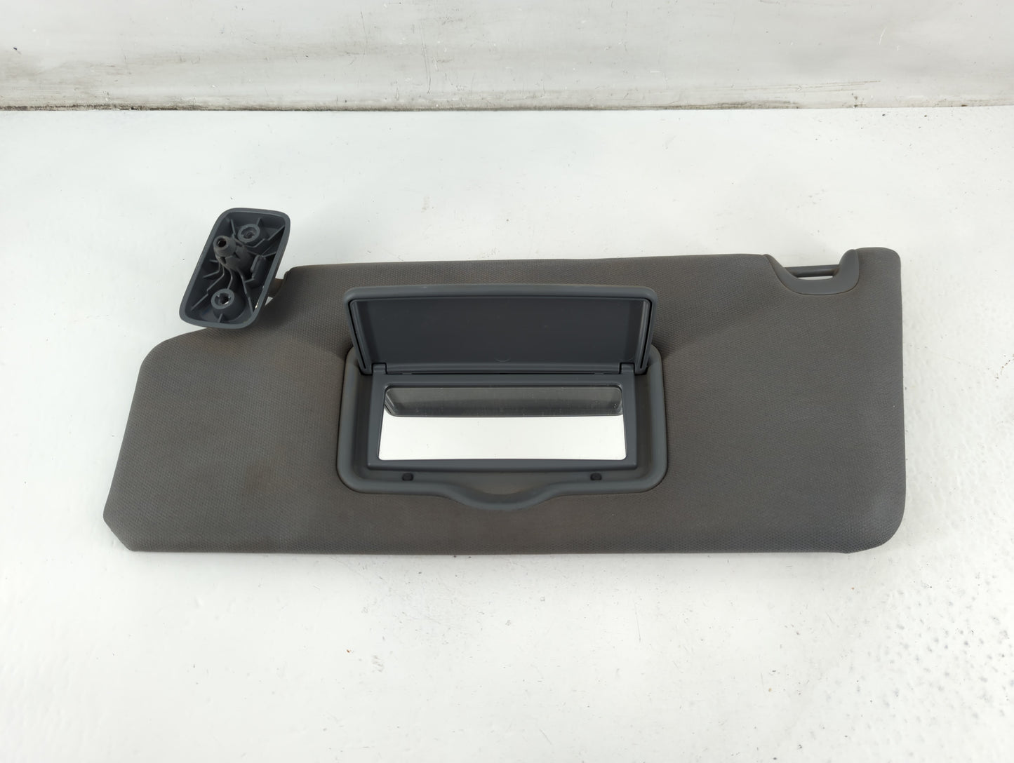 2011-2014 Ford F-150 Sun Visor Shade Replacement Driver Left Mirror Fits Fits 2011 2012 2013 2014 OEM Used Auto Parts - Oemu