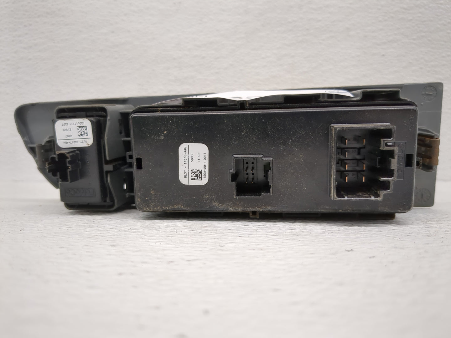 2010-2014 Ford F-150 Master Power Window Switch Replacement Driver Side Left P/N:BL3T-14540 28299309 Fits OEM Used Auto Part