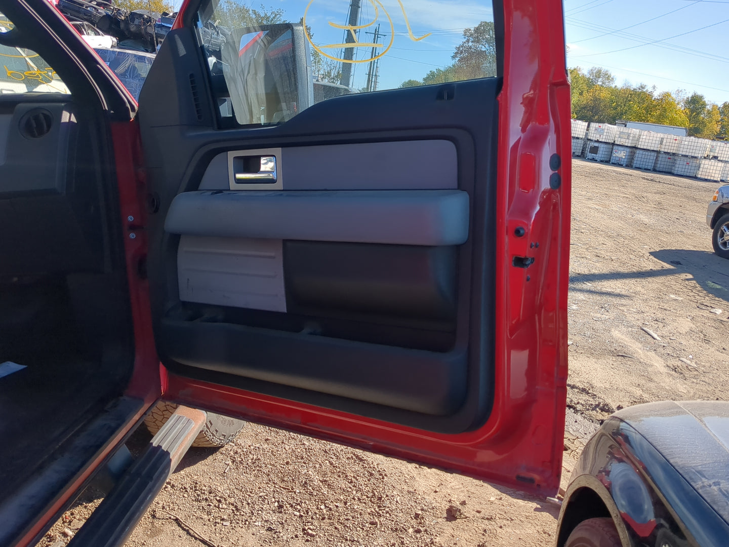2011 Ford F-150 Front Right Passenger Interior Door Panel Trim - Oemusedautoparts1.com