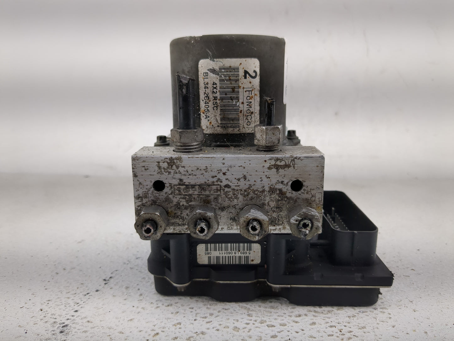 2011 Ford F-150 ABS Pump Control Module Replacement P/N:BL34-2C405-A Fits OEM Used Auto Parts - Oemusedautoparts1.com