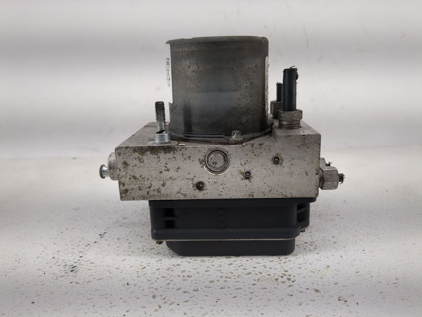 2011 Ford F-150 ABS Pump Control Module Replacement P/N:BL34-2C405-A Fits OEM Used Auto Parts - Oemusedautoparts1.com