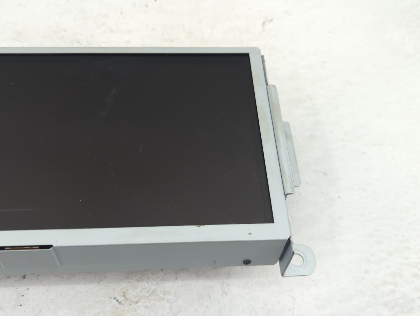 2011 Ford F-150 Radio AM FM Cd Player Receiver Replacement P/N:DJ5T-14F239-AJ Fits OEM Used Auto Parts - Oemusedautoparts1.c