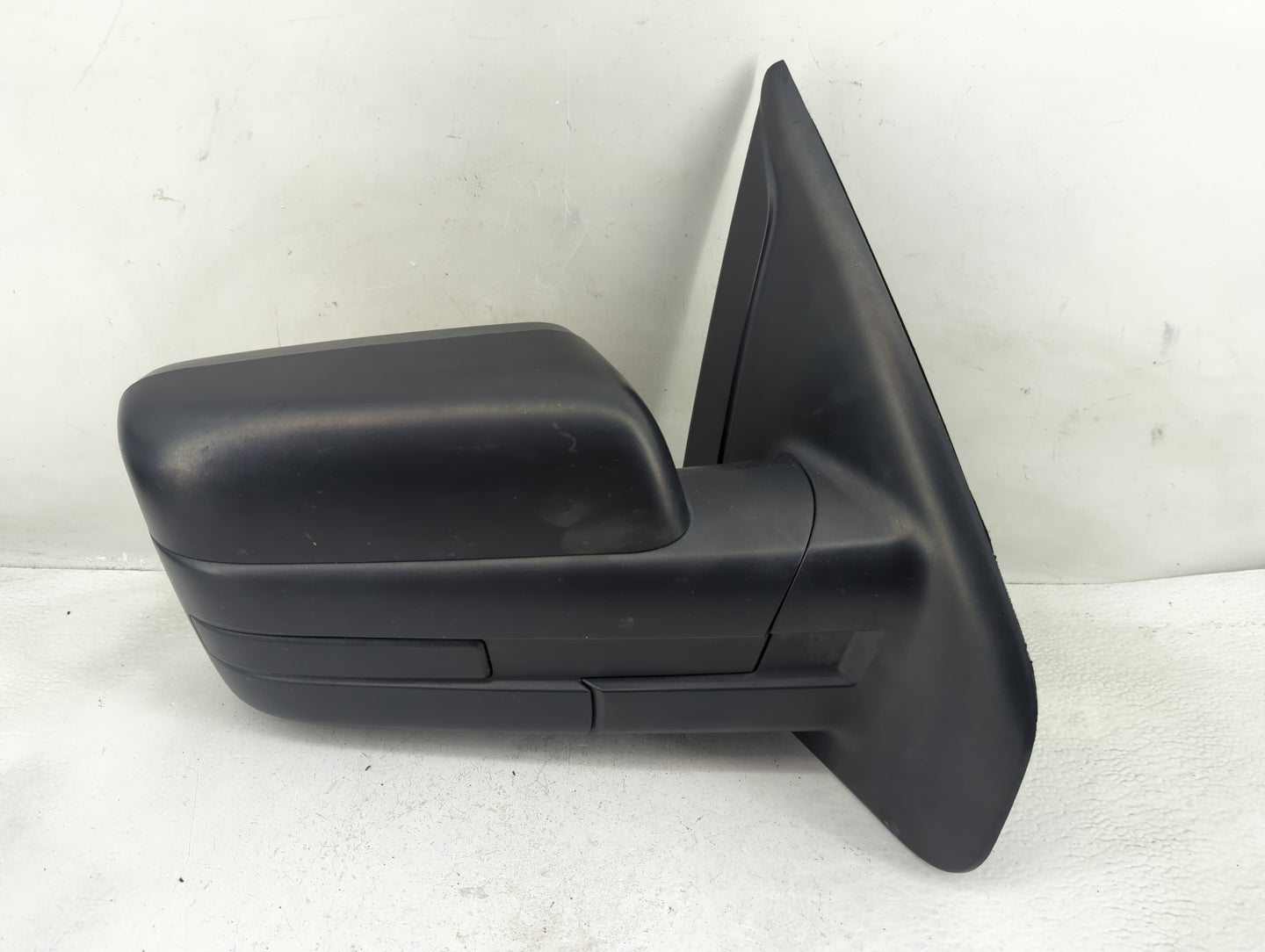 2011-2014 Ford F-150 Passenger Side View Mirror - Right Door Mirror OEM Used - Oemusedautoparts1.com