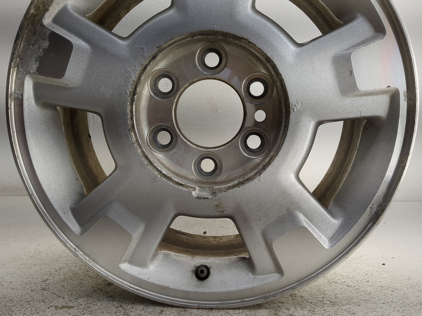 2009-2014 Ford F-150 Oem Wheel Rim 1303094 - Oemusedautoparts1.com