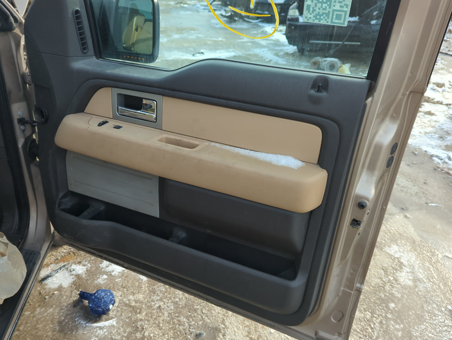 2011 Ford F-150 Front Right Passenger Interior Door Panel Trim 1305809 - Oemusedautoparts1.com