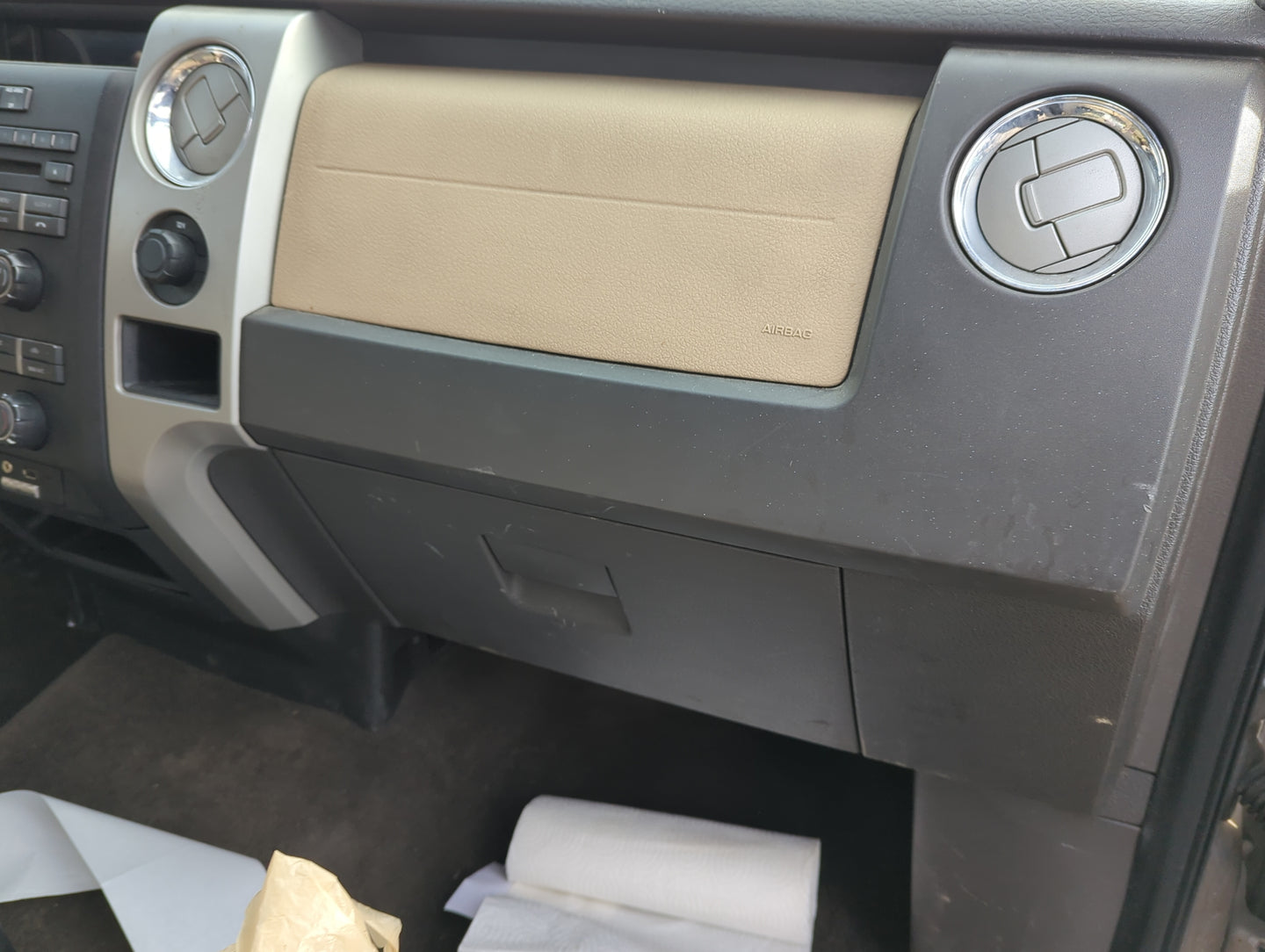 2011 Ford F-150 Passenger Glove Box Door Storage Compartment - Oemusedautoparts1.com