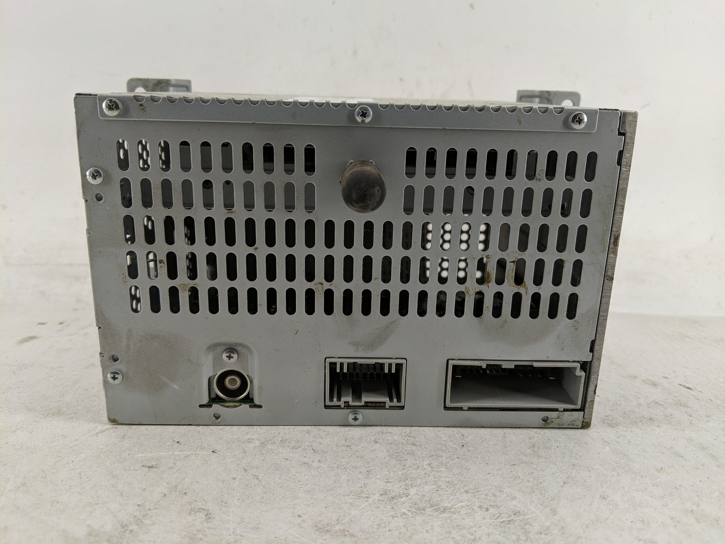 2011 Ford F-150 Radio AM FM Cd Player Receiver Replacement P/N:BL3T-19C107-BA Fits OEM Used Auto Parts - Oemusedautoparts1.c