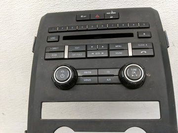 2011-2011 Ford F-150 Radio Control Panel