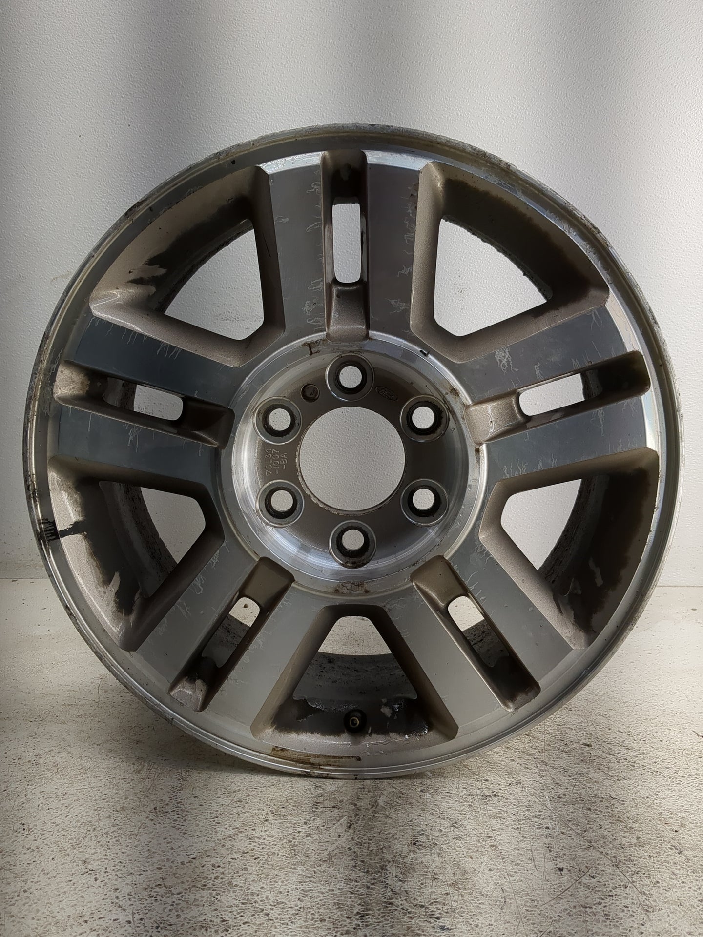 2004-2008 Ford F-150 Oem Wheel Rim - Oemusedautoparts1.com