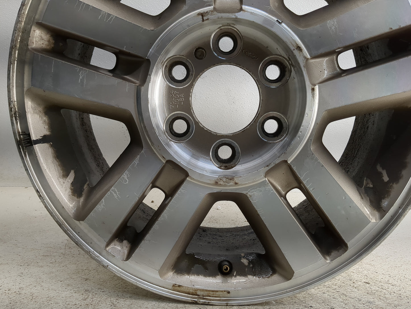 2004-2008 Ford F-150 Oem Wheel Rim - Oemusedautoparts1.com