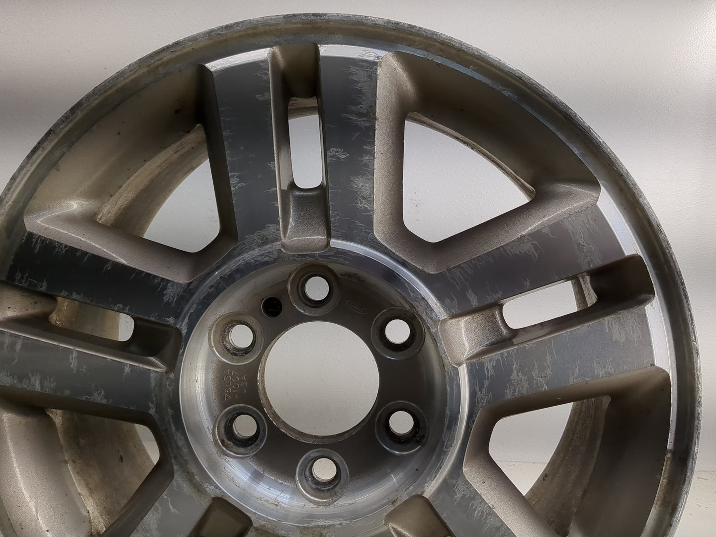 2004-2008 Ford F-150 Oem Wheel Rim 1361868 - Oemusedautoparts1.com