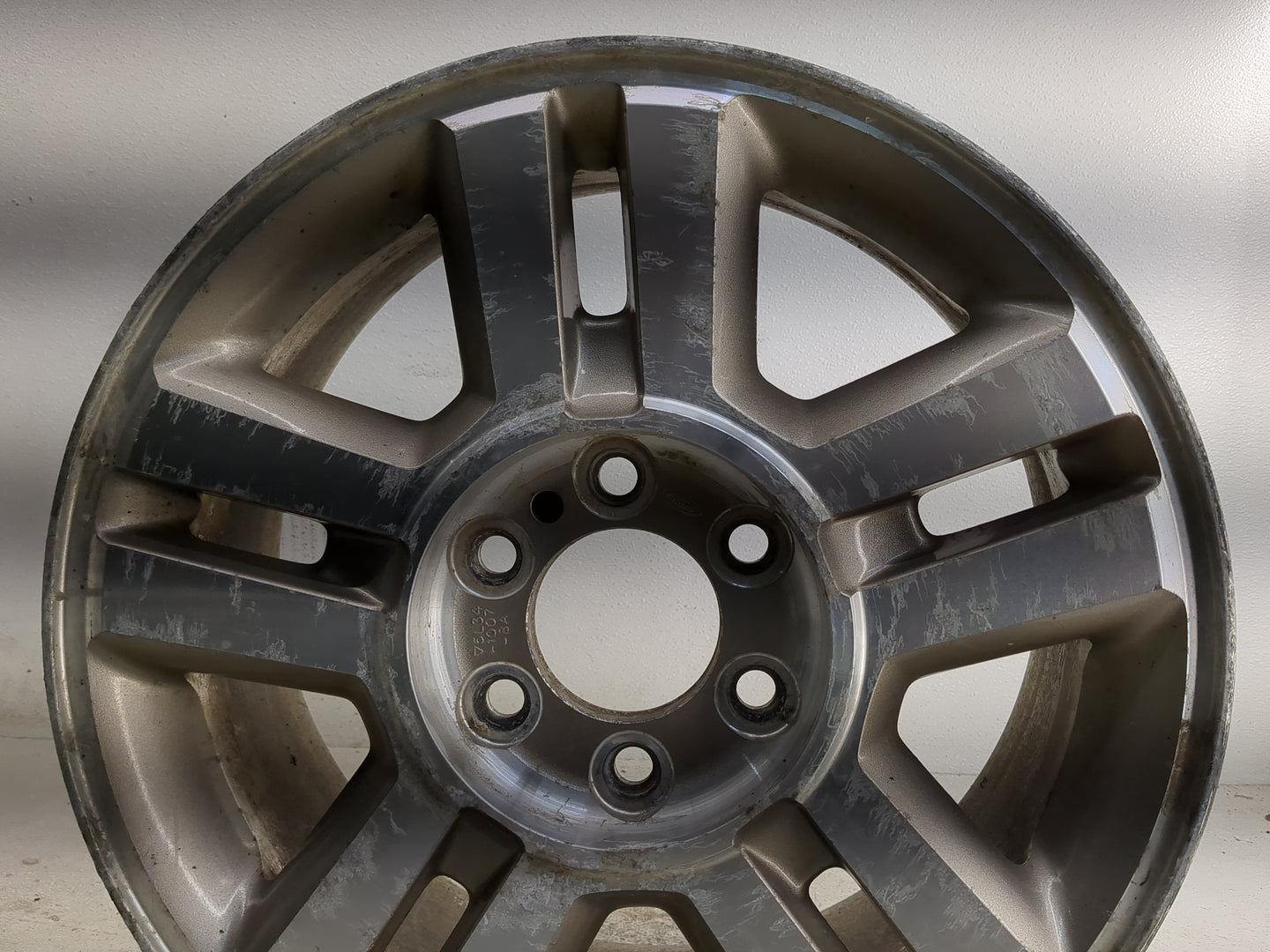 2004-2008 Ford F-150 Oem Wheel Rim 1361868 - Oemusedautoparts1.com