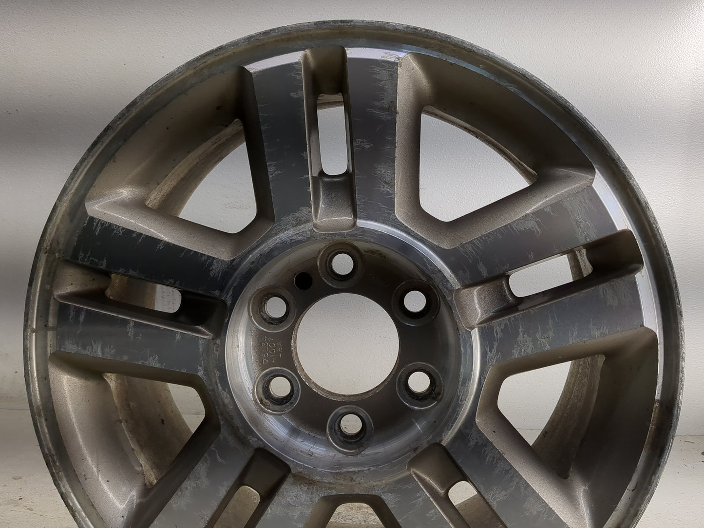 2004-2008 Ford F-150 Oem Wheel Rim 1361868 - Oemusedautoparts1.com