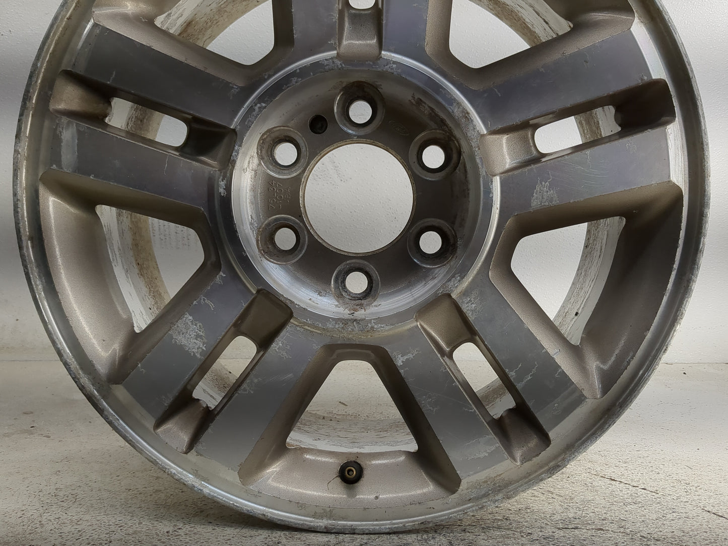 2007-2008 Ford F-150 Oem Wheel Rim 1361870 - Oemusedautoparts1.com