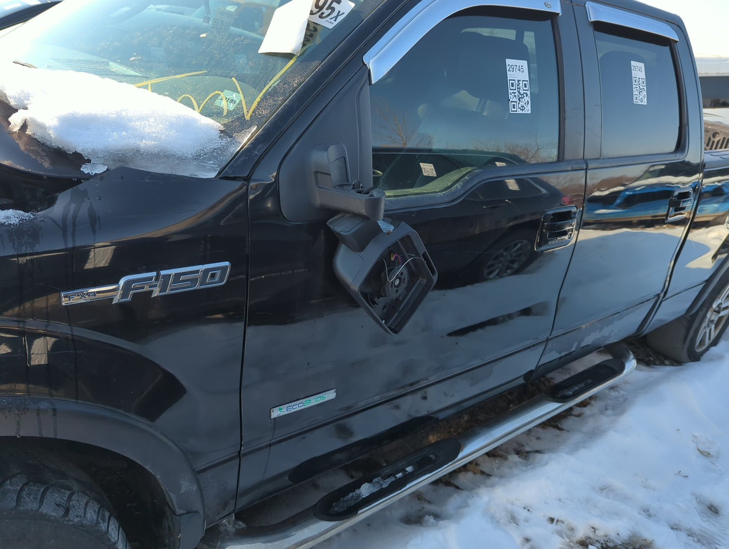 2009-2014 Ford F-150 Driver Front Door Oem 1365717 - Oemusedautoparts1.com