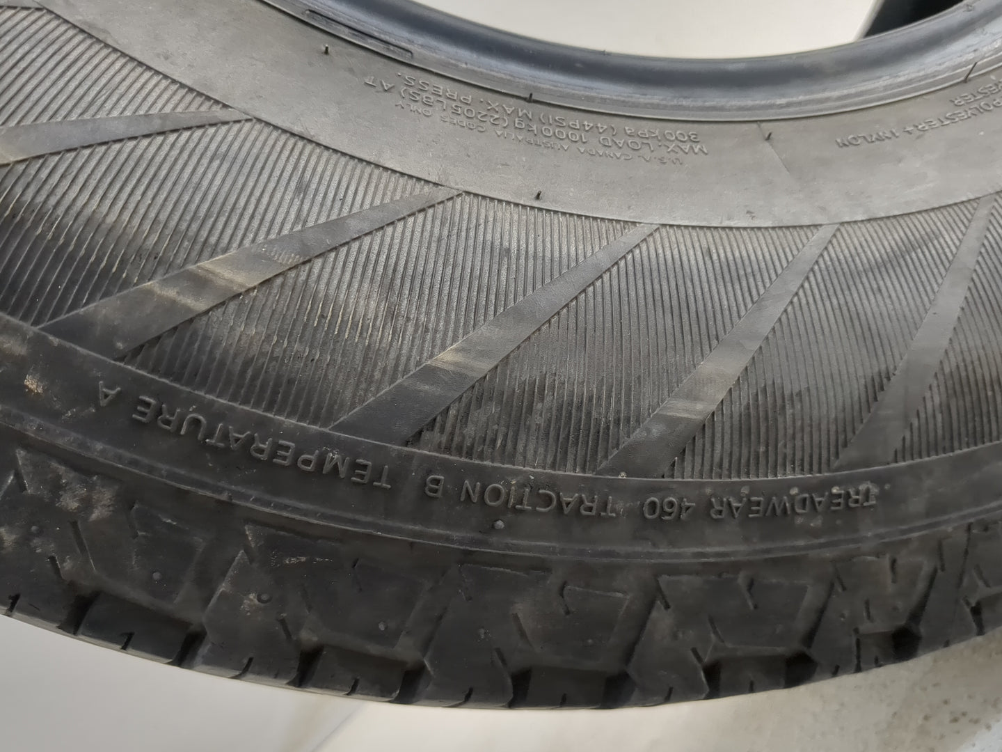 Used Tire P235/75R17 HANKOOK DYNAPRO AT 108S - Tread Depth 6.5/32 - Oemusedautoparts1.com