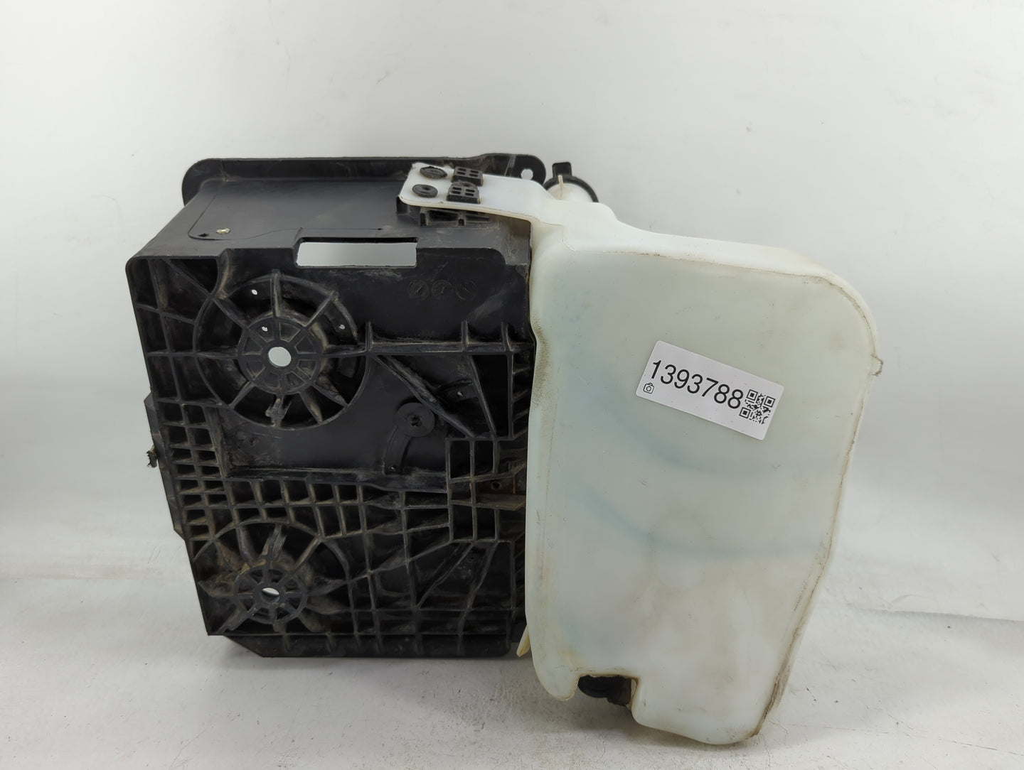 2009-2014 Ford F-150 Windshield Washer Fluid Reservoir Bottle Oem - Oemusedautoparts1.com