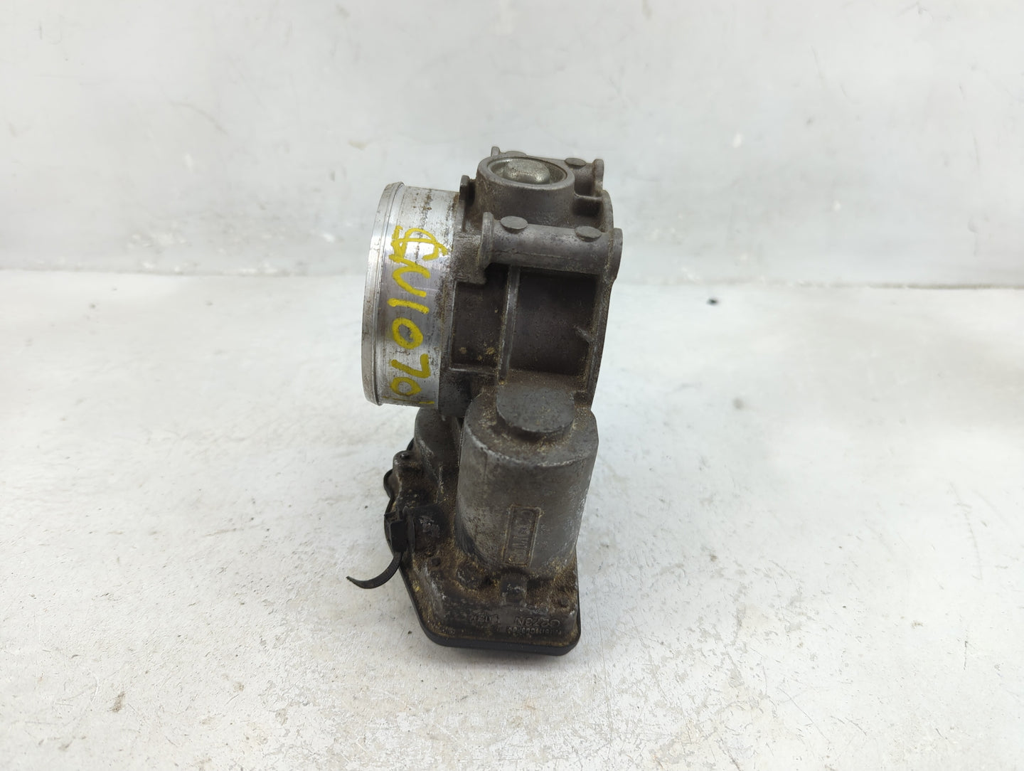 2011-2017 Ford F-150 Throttle Body P/N:BL3E-AC Fits Fits 2011 2012 2013 2014 2015 2016 2017 2018 2019 OEM Used Auto Parts - 