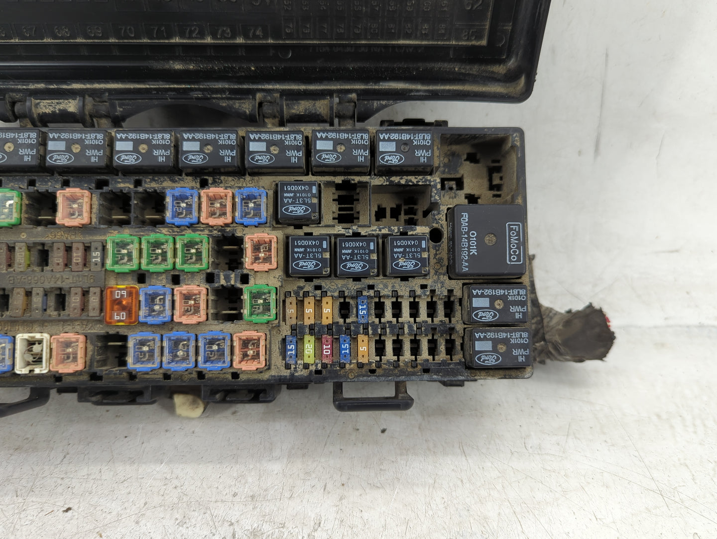 2011-2014 Ford F-150 Fusebox Fuse Box Panel Relay Module P/N:9L1T-14A003-BA Fits Fits 2011 2012 2013 2014 OEM Used Auto Part