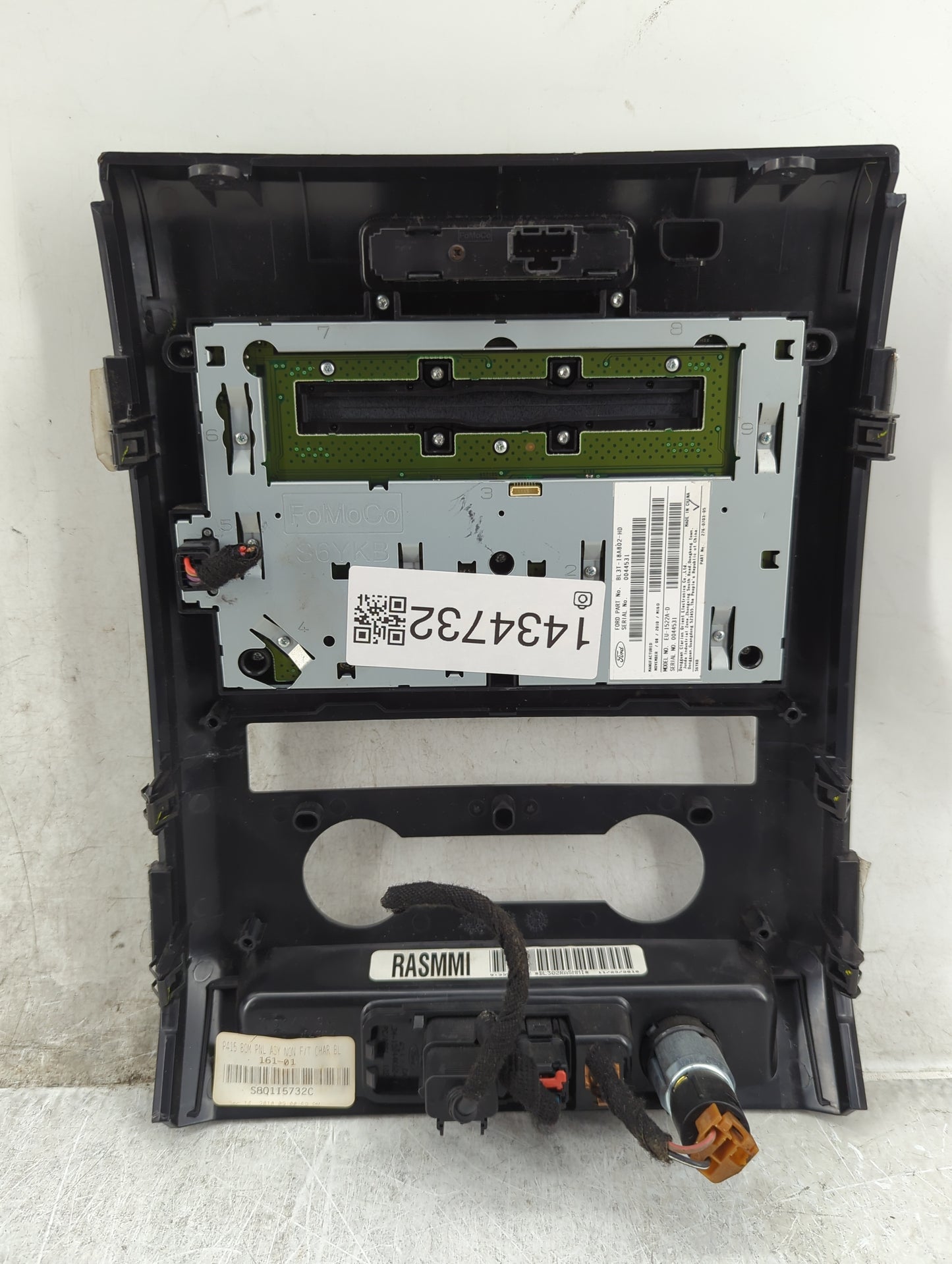 2011 Ford F-150 Radio AM FM Cd Player Receiver Replacement P/N:BL3T-18A802-HD EU-1522A-D Fits OEM Used Auto Parts - Oemuseda